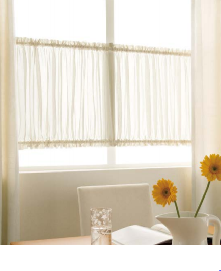 小窓に最適なカーテンスタイルをご紹介 せんば心斎橋 マルクラ カーテン卸館 ブログ