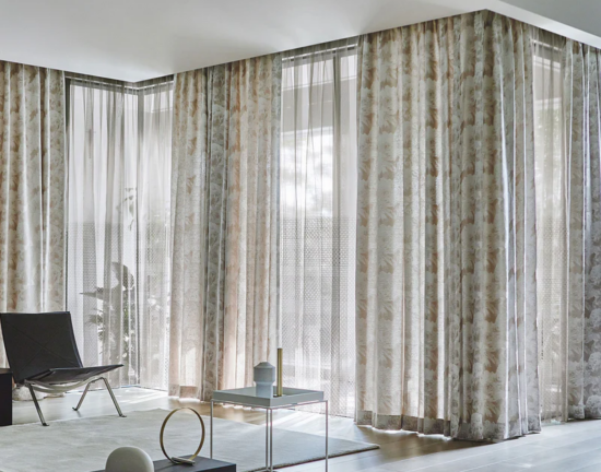 スミノエ コーナー窓