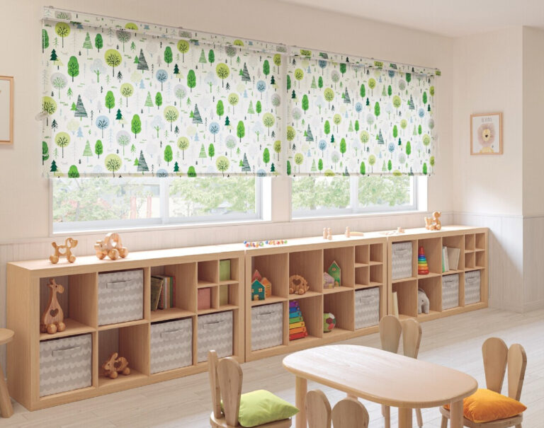 窓周り　ロールスクリーン　ダブルタイプ